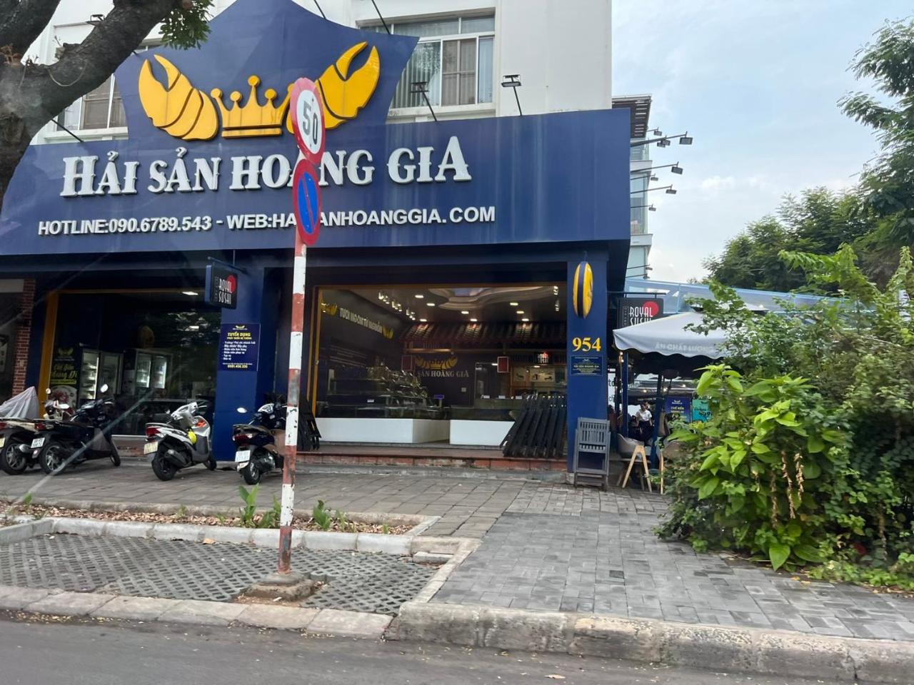 The Ascentia Phu My Hung Near Secc, Mall Căn hộ *